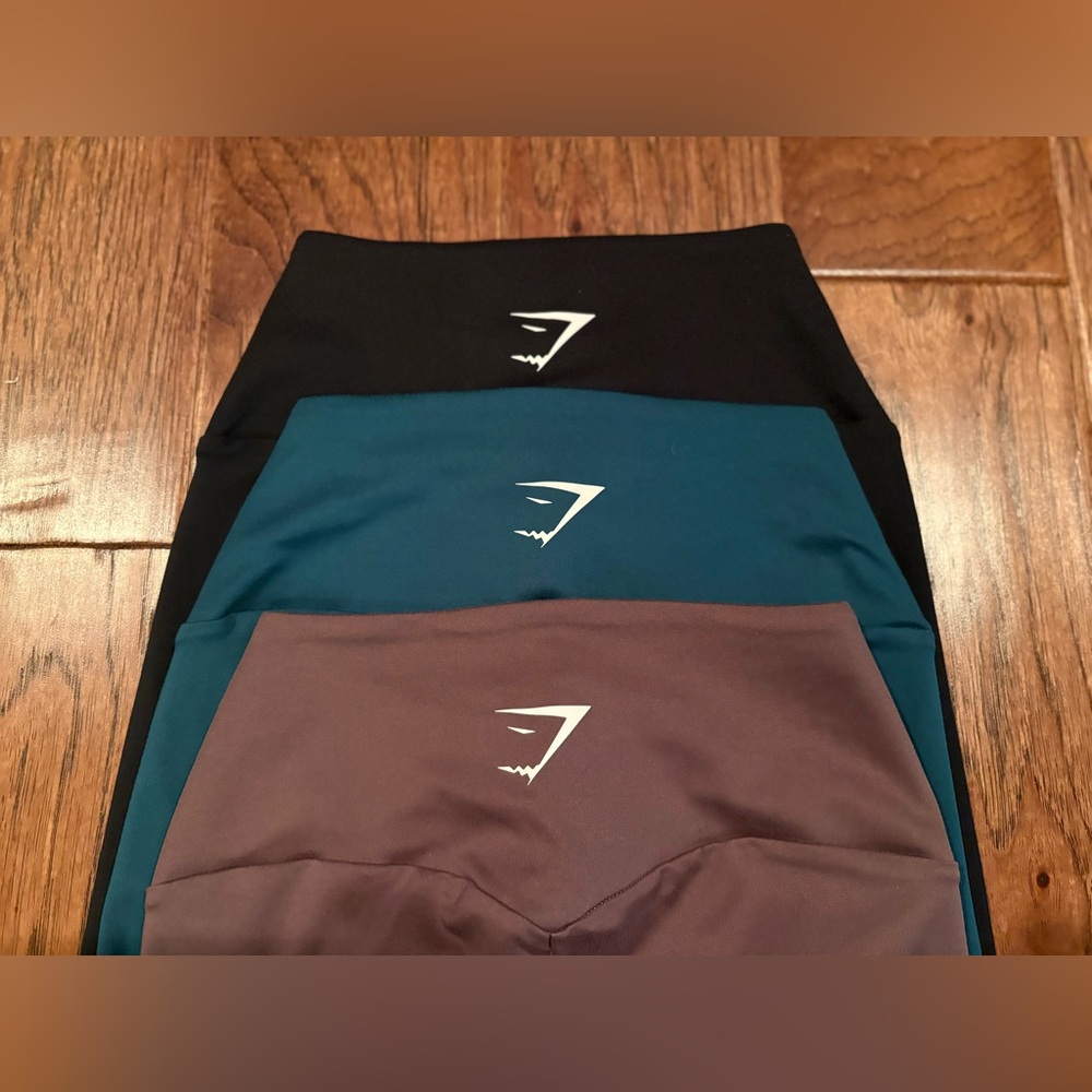 Gymshark lot of 3 Training Leggings 7/8 length Size XS Teal Black Brown - Picture 3 of 5